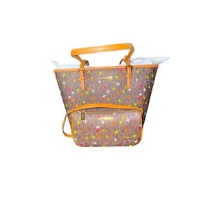 NWT MK Jet Set Tote And Matching Pochette